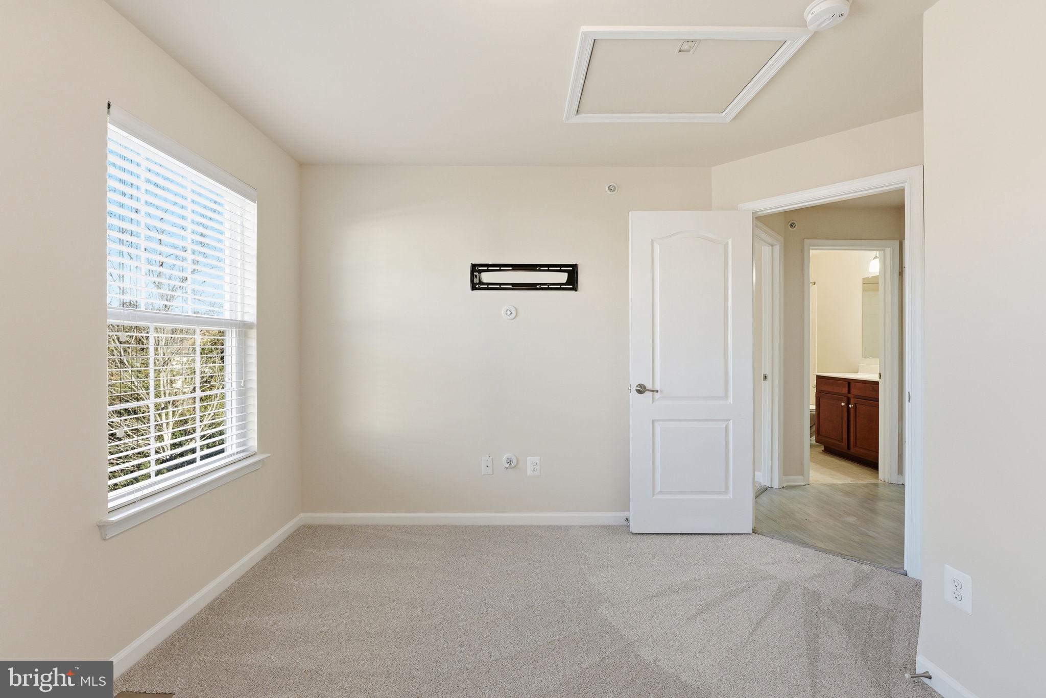 4936 Dane Ridge Circle Woodbridge, VA 22193 - Photo 33 of 41 Upper level bedroom #3