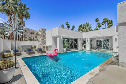$2,200,000 | 1190 South Calle De Maria, Palm Springs, CA 92264