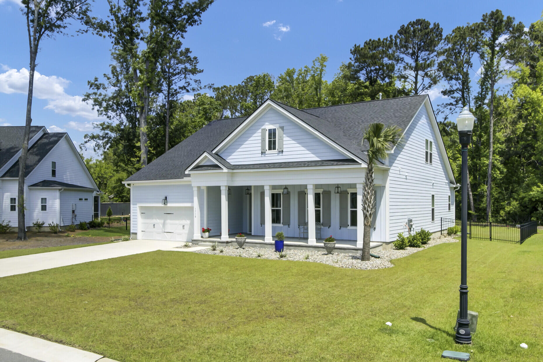1716 Rainey Road Mount Pleasant, SC 29466 - Photo 3 of 54 04_4_mls