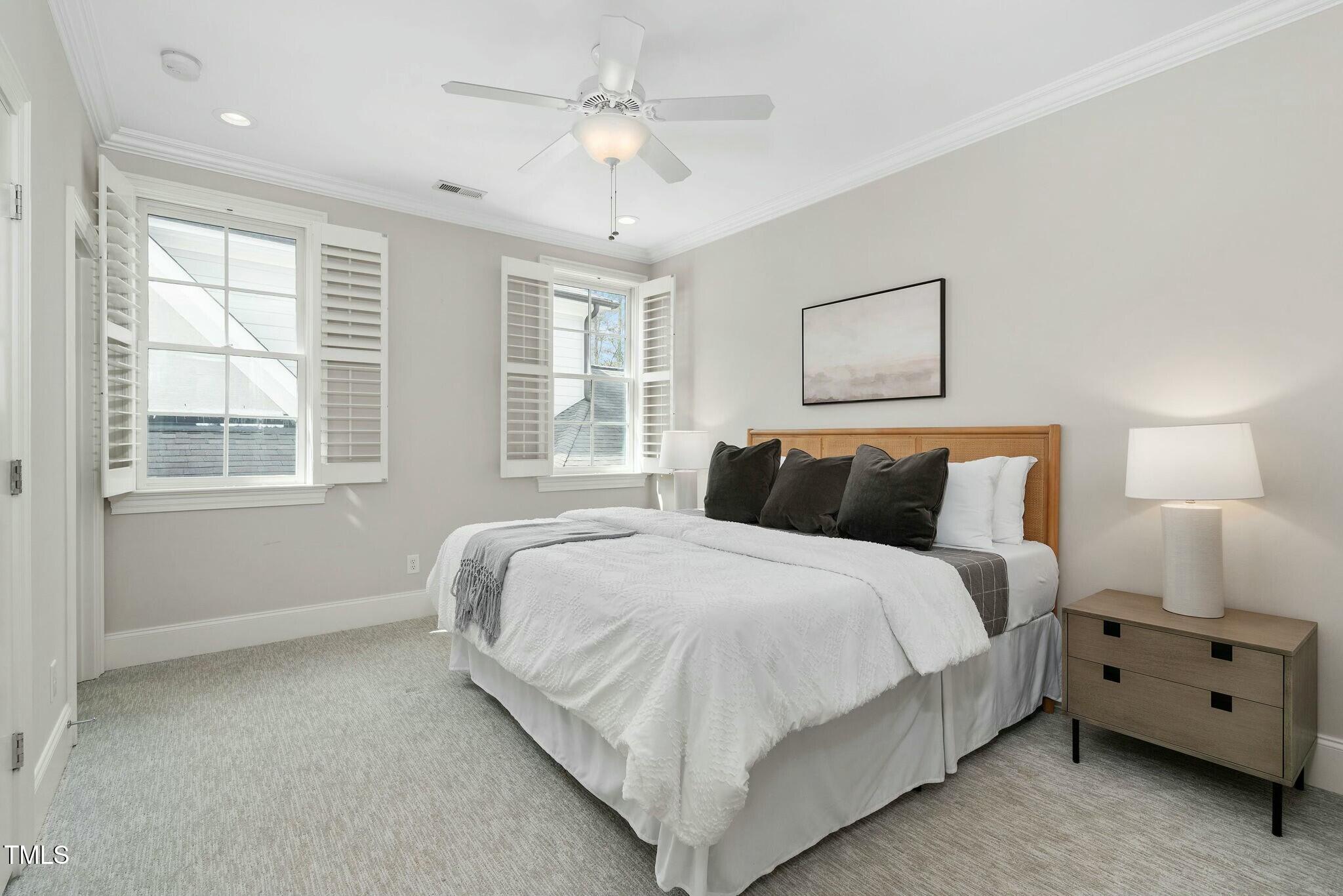 543 Guilford Circle Raleigh, NC 27608 - Photo 49 of 62 tempImagesmUYrd