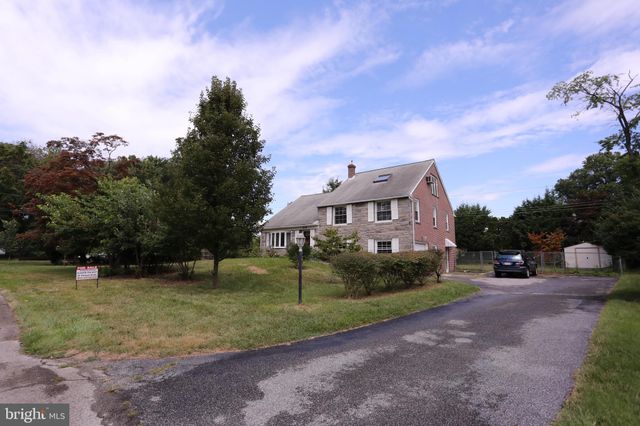 $443,000 | 205 Governors Drive, Wallingford, PA 19086