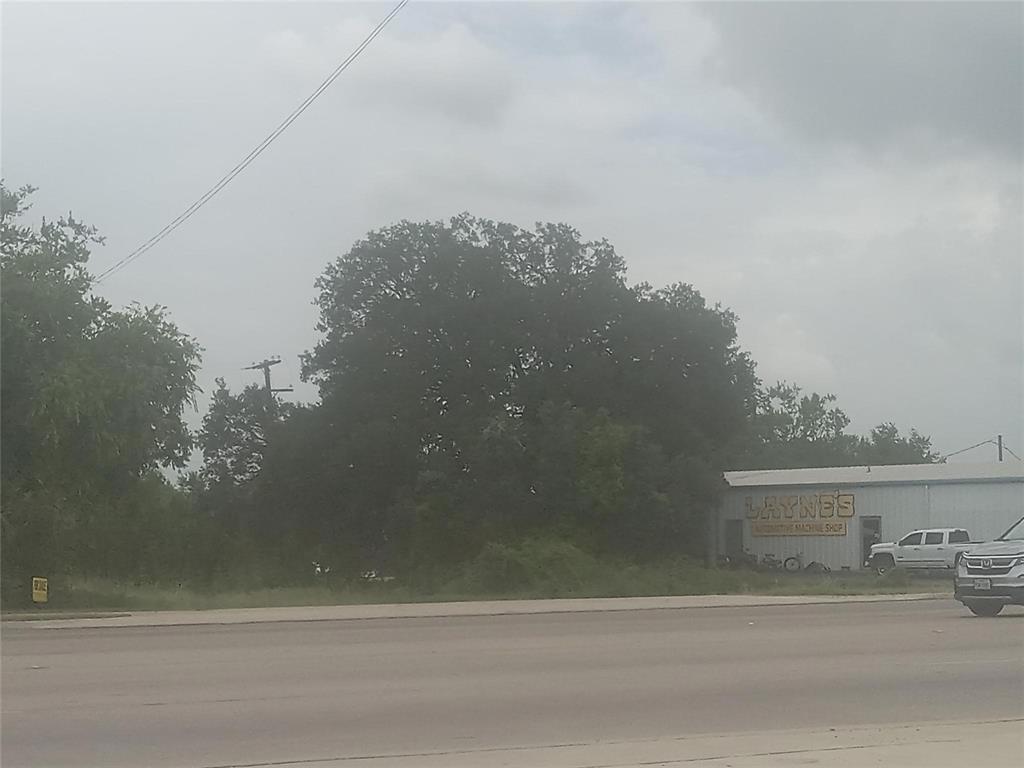 0 Highway 199 Springtown, TX 76082 - Photo 5 of 7 a bathroom with a shower