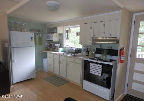 138 Doolan Road Dingmans Ferry, PA 18328 - Photo 11 of 19 Gallery Image 11