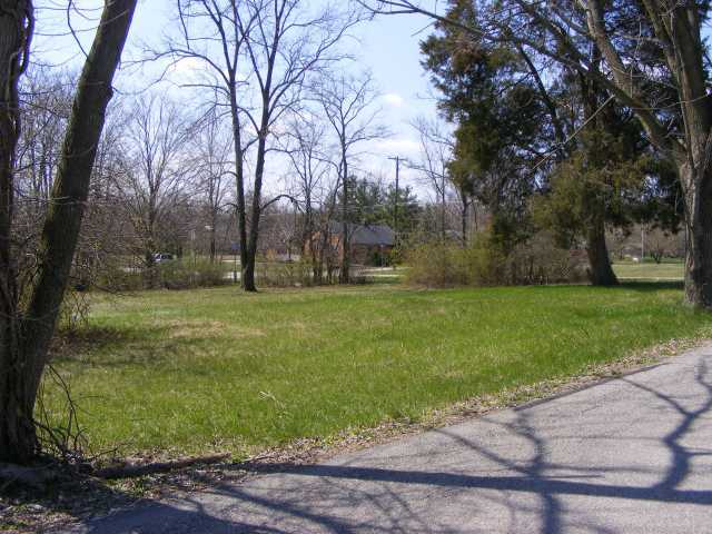 9468 Dublin Road Powell, OH 43065 - Photo 3 of 4