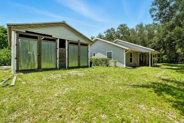 $429,000 | 435 Trader Road, Fort Denaud, FL 33935