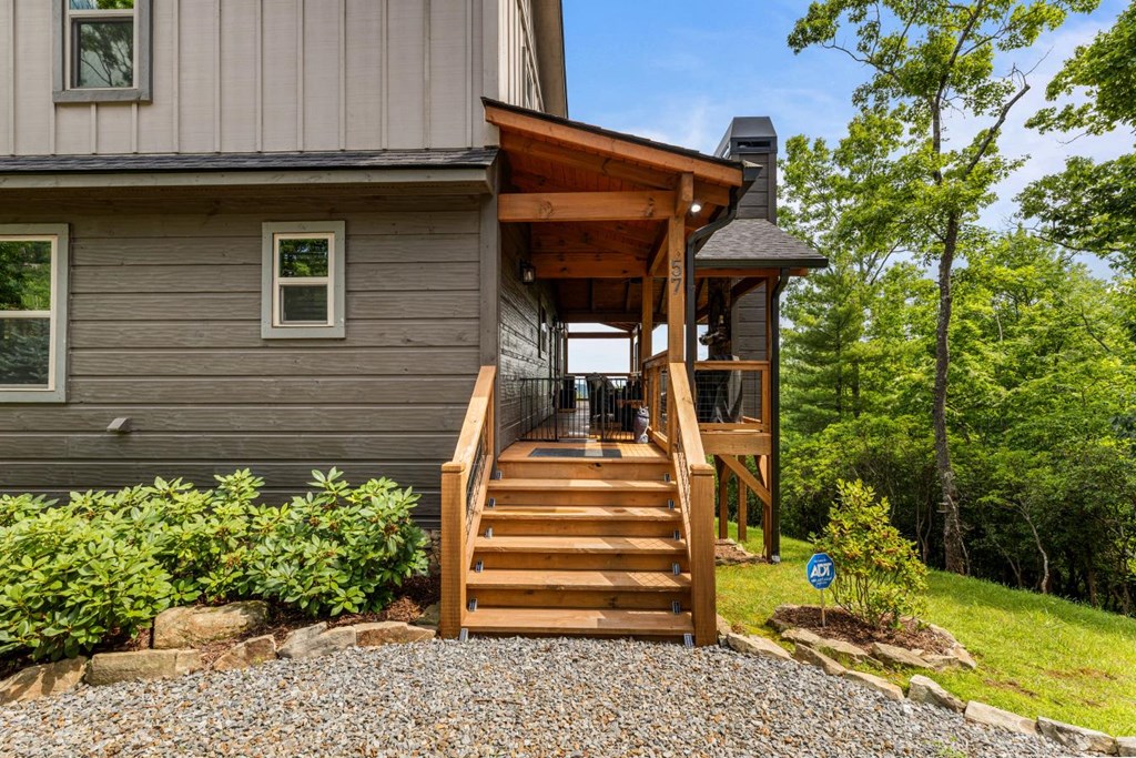 57 Gentle Ponds View Murphy, NC 28906 - Photo 7 of 61