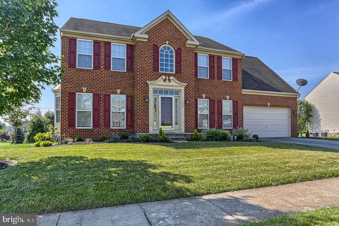 1360 Aster Drive York, PA 17408 - Photo 1 of 52