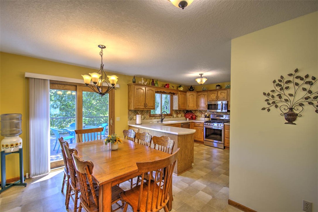 3646 Pleasantview Court Decatur, IL 62526 - Photo 20 of 45