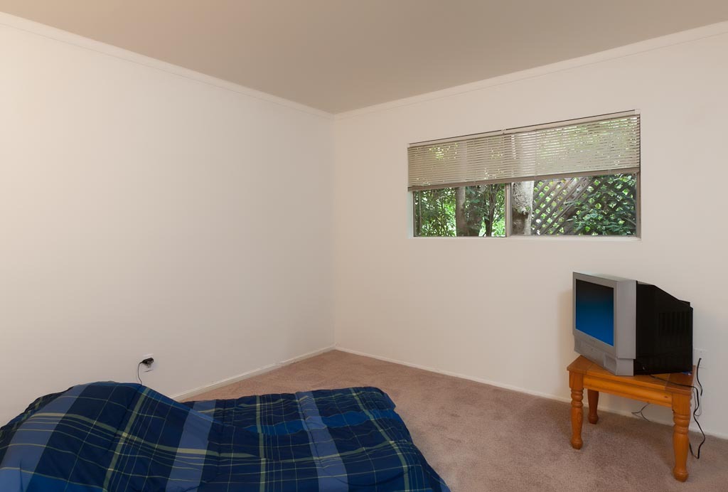 1128 Oriole Road Santa Barbara, CA 93108 - Photo 12 of 21 Main House Bedroom 2