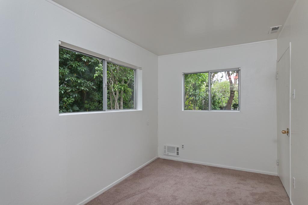 1128 Oriole Road Santa Barbara, CA 93108 - Photo 13 of 21 Main House Bedroom 3