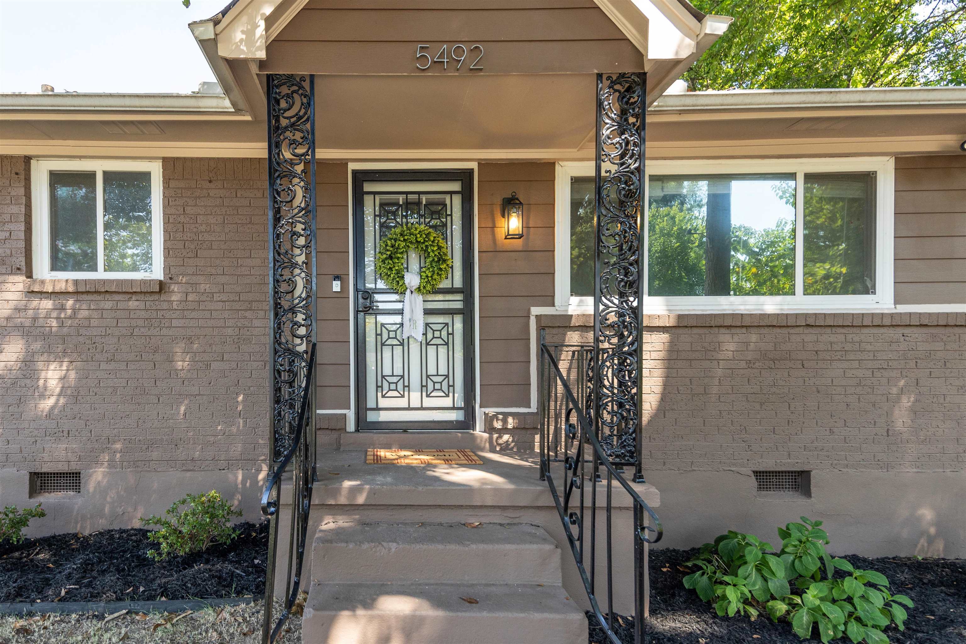5492 Mesquite Road Memphis, TN 38120 - Photo 2 of 23 Gallery Image 2