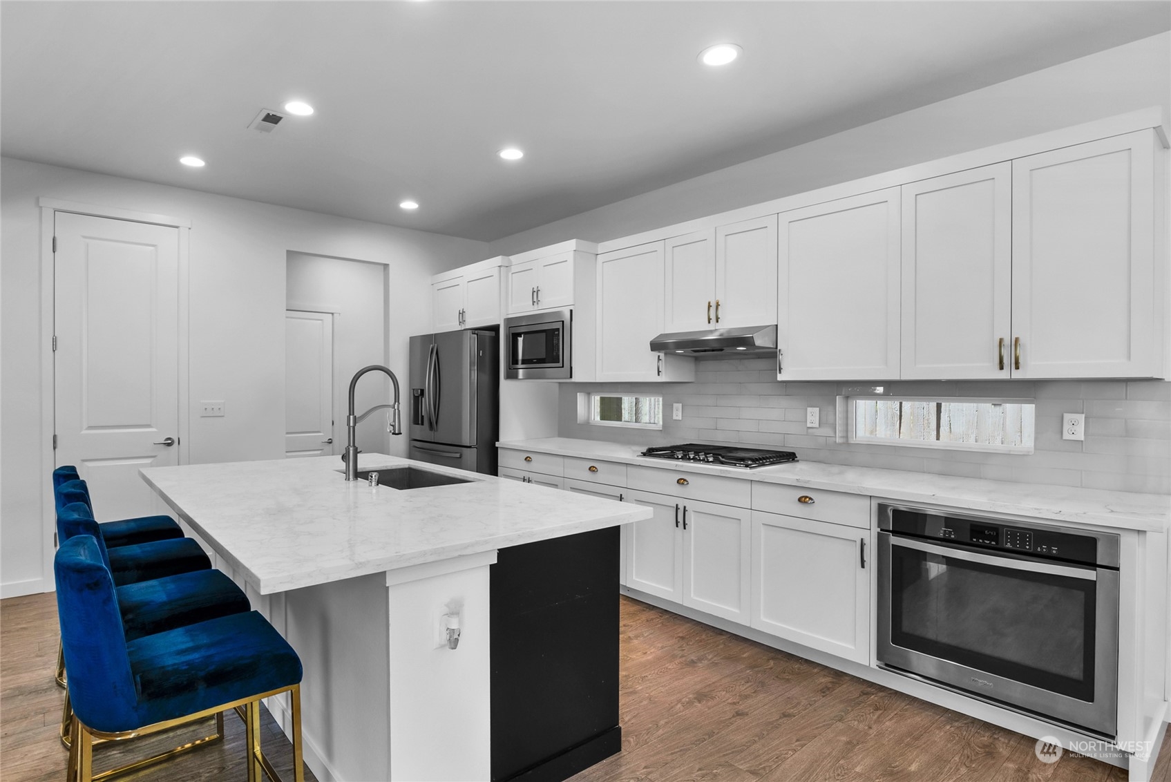 13036 Roosevelt Road Snohomish, WA 98290 - Photo 10 of 34 Gallery Image 10