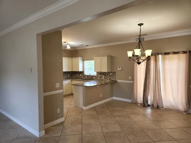 $2,200 | 247 Highwoods Plantation Avenue, Summerville, SC 29485