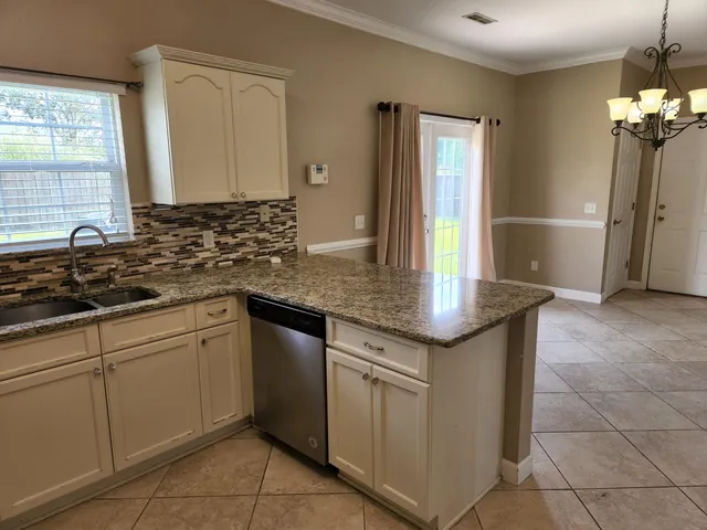 $2,200 | 247 Highwoods Plantation Avenue, Summerville, SC 29485