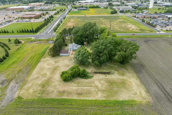 $499,900 | 21529 586th Avenue, Mankato, MN 56001