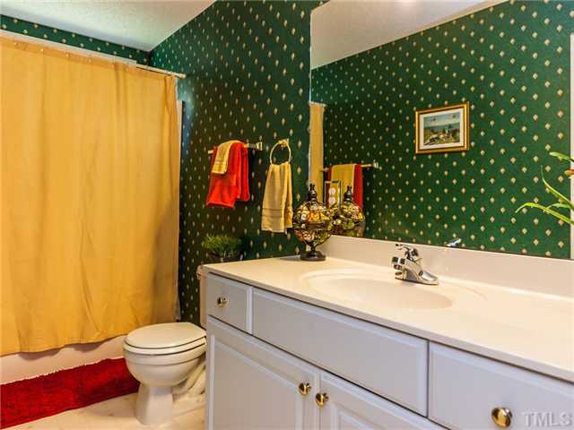 221 Crossfire Road Holly Springs, NC 27540 - Photo 13 of 16 Gallery Image 13