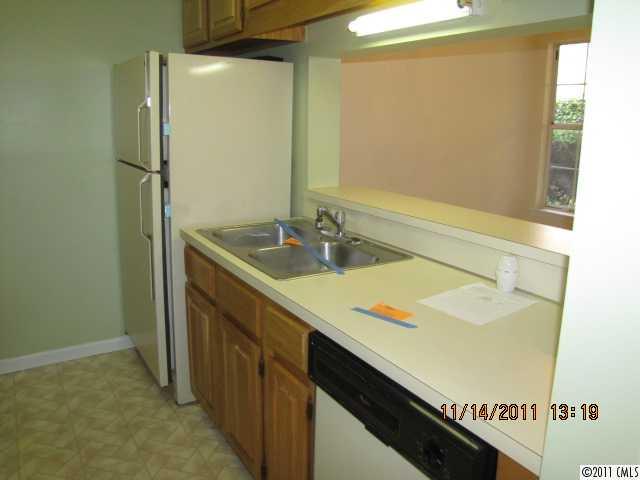 5003 Sharon Road, Unit A Charlotte, NC 28210 - Photo 7 of 11 Gallery Image 7