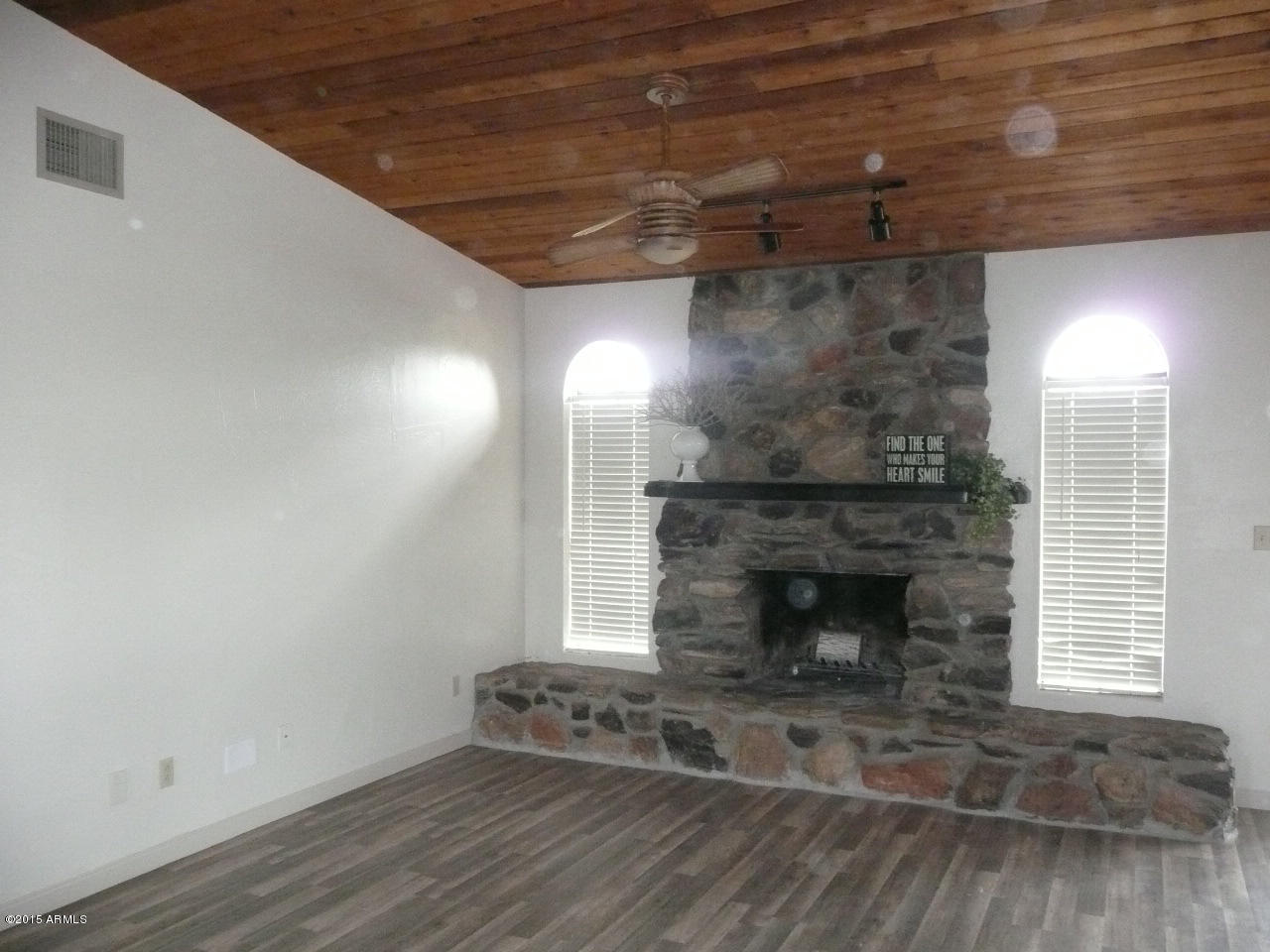 6356 West Vineyard Road Laveen, AZ 85339 - Photo 16 of 48 Love this look! Homey