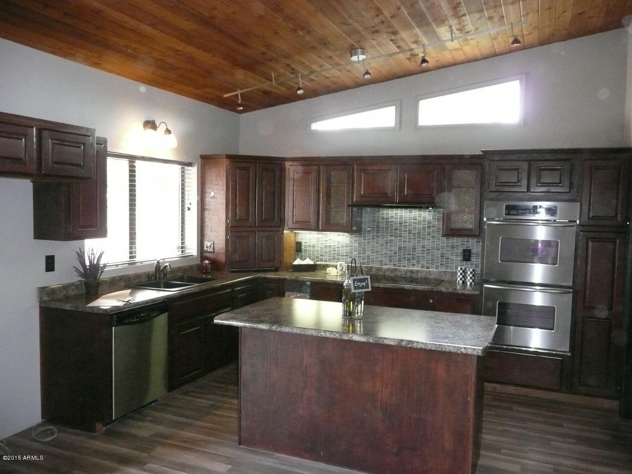 6356 West Vineyard Road Laveen, AZ 85339 - Photo 20 of 48 Kitchen