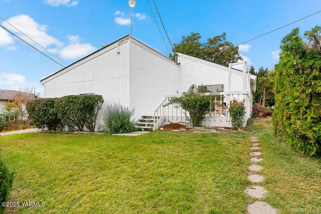 $369,000 | 4401 Henning Street, Yakima, WA 98901