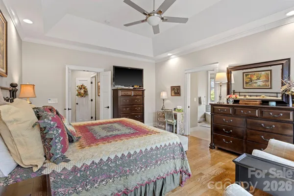 $1,375,000 | 719 Overlook Drive, Flat Rock, NC 28731