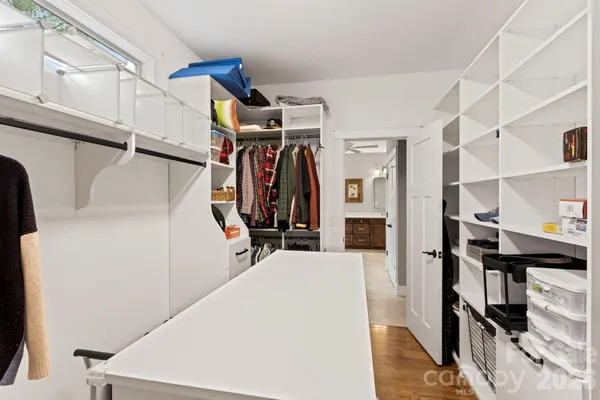 $1,375,000 | 719 Overlook Drive, Flat Rock, NC 28731