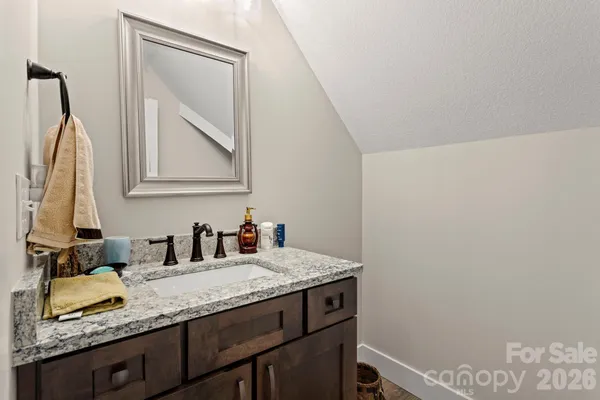 $1,375,000 | 719 Overlook Drive, Flat Rock, NC 28731