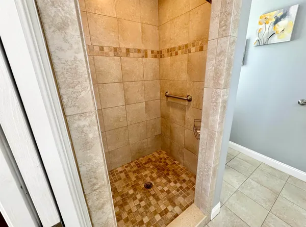 $1,895,000 | 562 Nashua Street, Seabrook, NH 03874