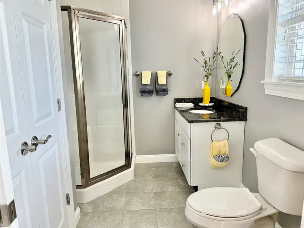 $1,895,000 | 562 Nashua Street, Seabrook, NH 03874