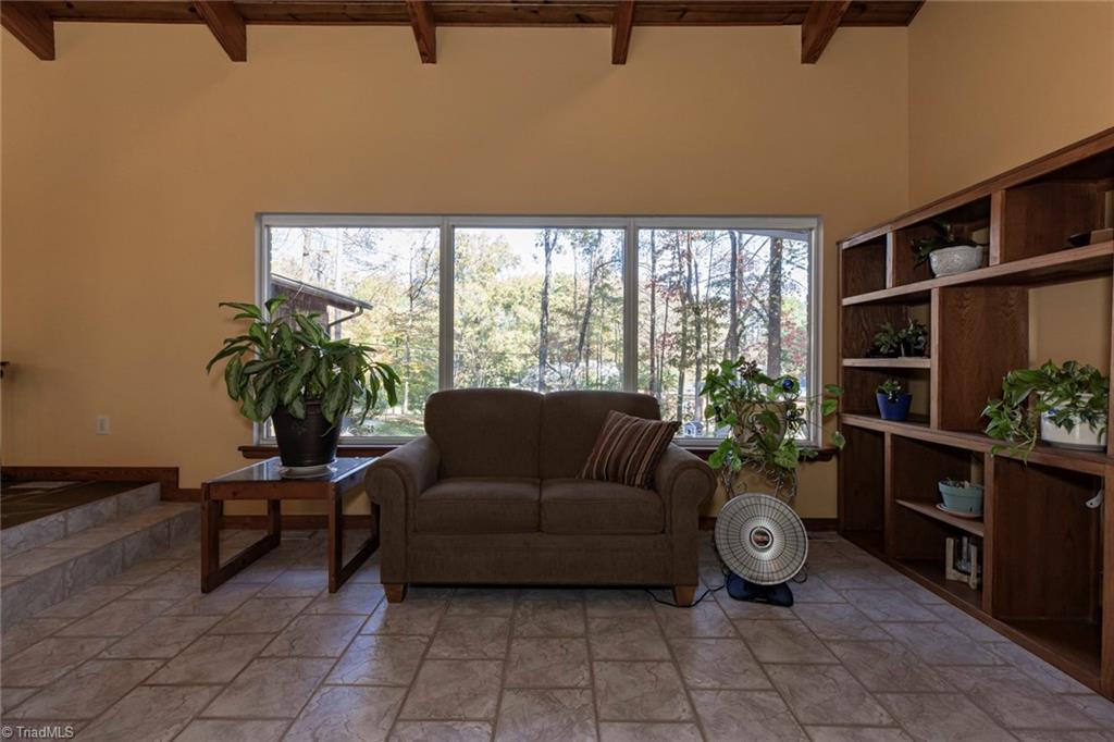3001 Madison Avenue Greensboro, NC 27403 - Photo 6 of 30 Gallery Image 6