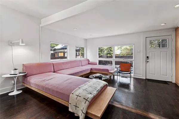 $875,000 | 503 East Live Oak Street, Austin, TX 78704