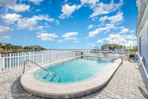 $1,300 | 390 West Cocoa Beach Causeway, Unit 244, Cocoa Beach, FL 32931