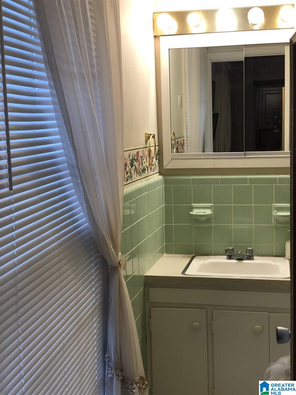 3755 Hillcrest Road Birmingham, AL 35214 - Photo 17 of 44