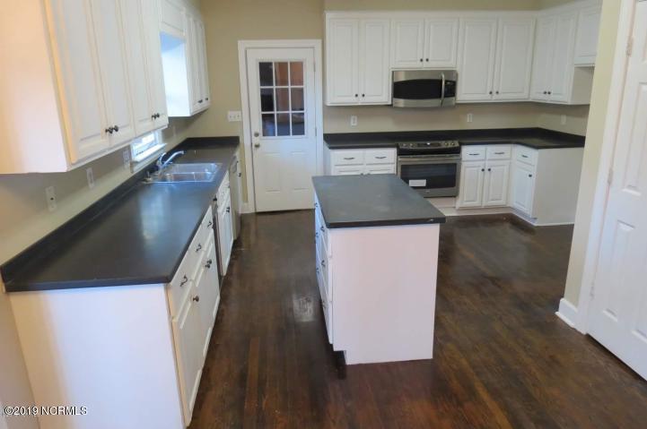 1319 Waverly Road Northwest Wilson, NC 27896 - Photo 5 of 13 4 Kitchen