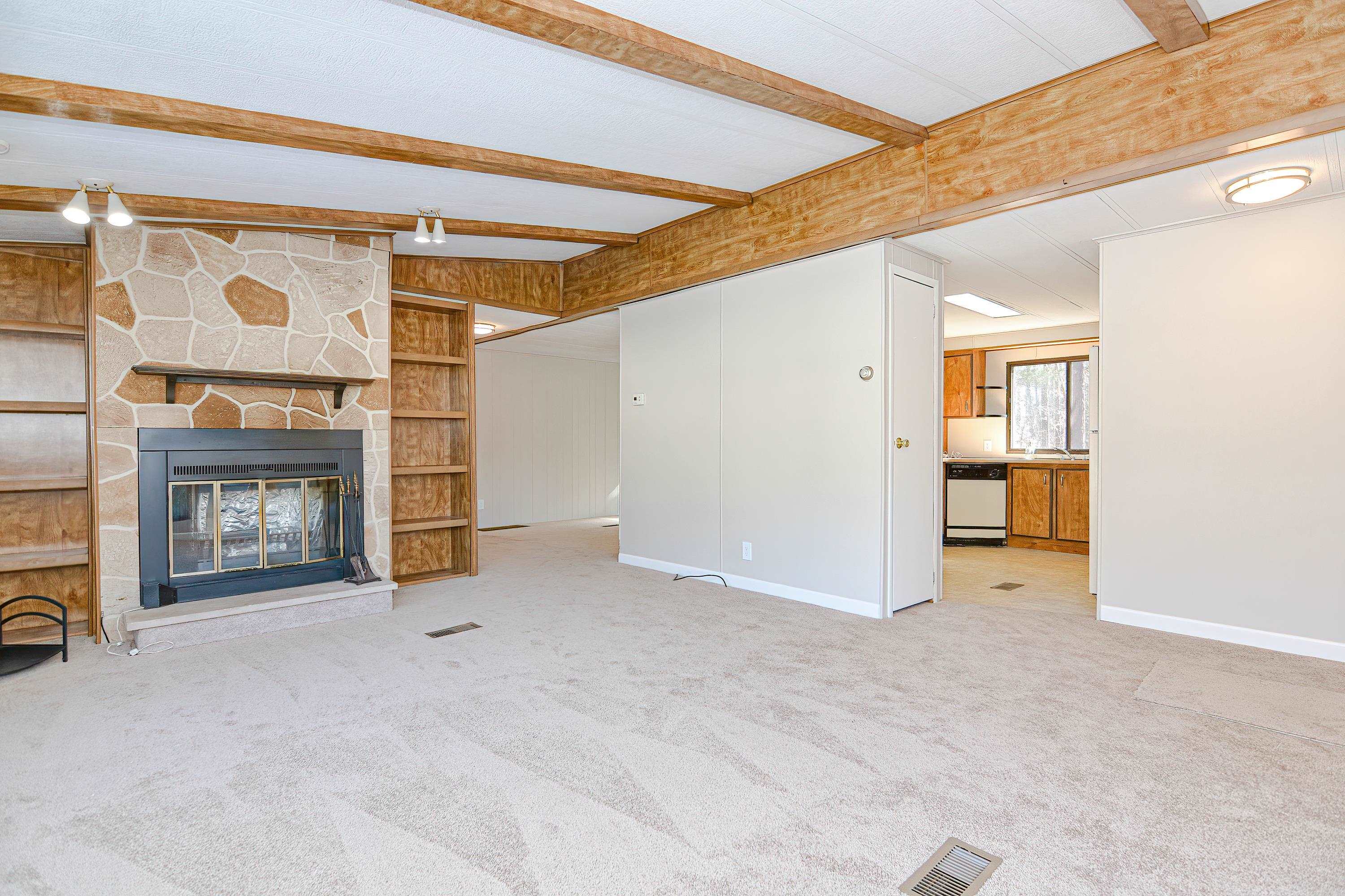 59 Rachael Circle Goffstown, NH 03045 - Photo 7 of 18
