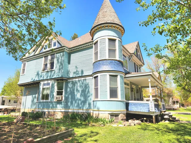 $269,900 | 21 3rd Street East, Ada, MN 56510