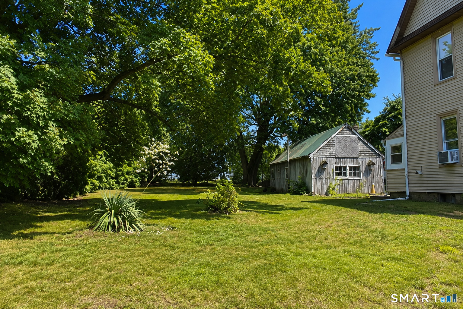 45 Dunham Street Norwich, CT 06360 - Photo 21 of 22