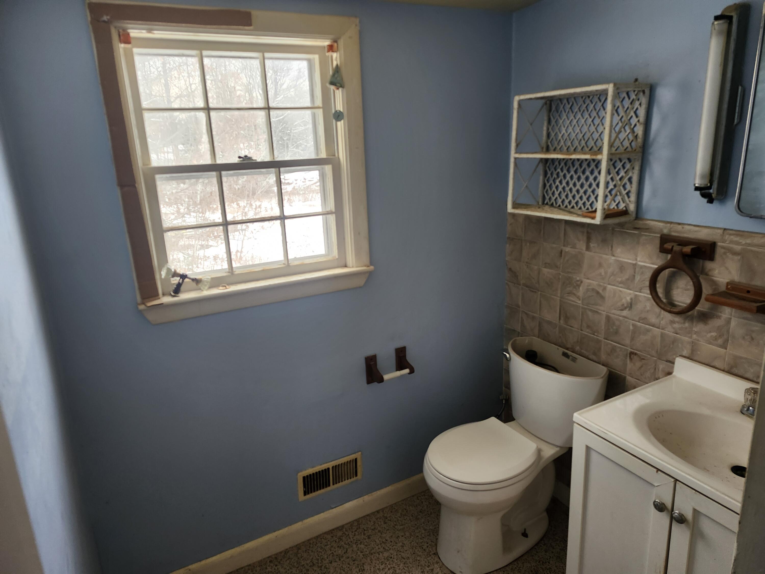 150 Old Bath Road Brunswick, ME 04011 - Photo 14 of 15 20251204_113941