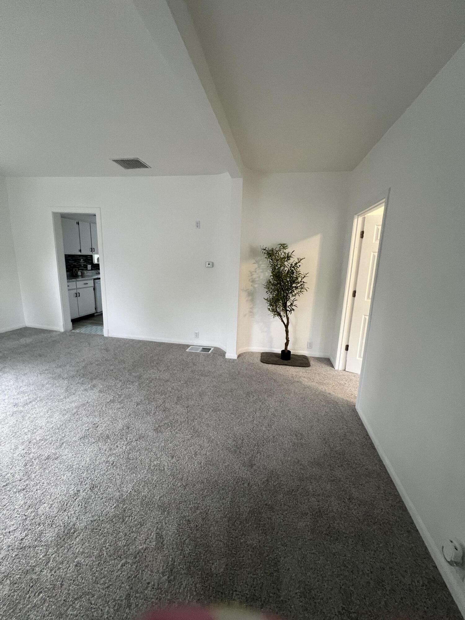 820 Taft Street Sidney, OH 45365 - Photo 9 of 51 Foyer/Living Room