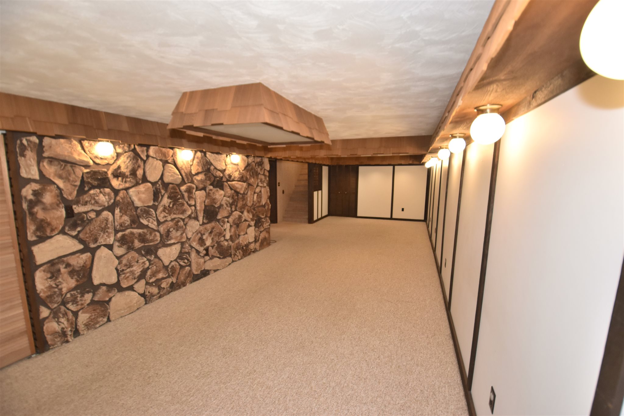 51653 Orange Road South Bend, IN 46628 - Photo 31 of 34 Gallery Image 31