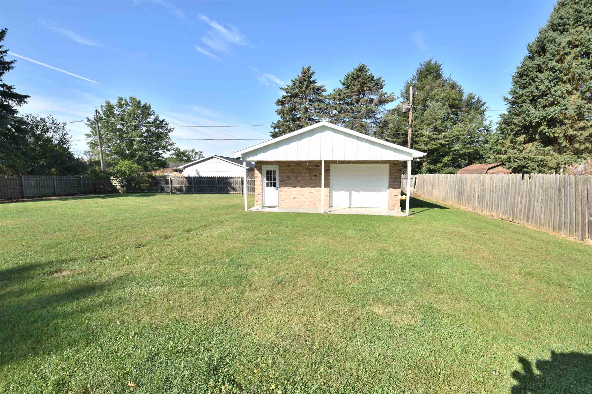 51653 Orange Road South Bend, IN 46628 - Photo 6 of 34 Gallery Image 6