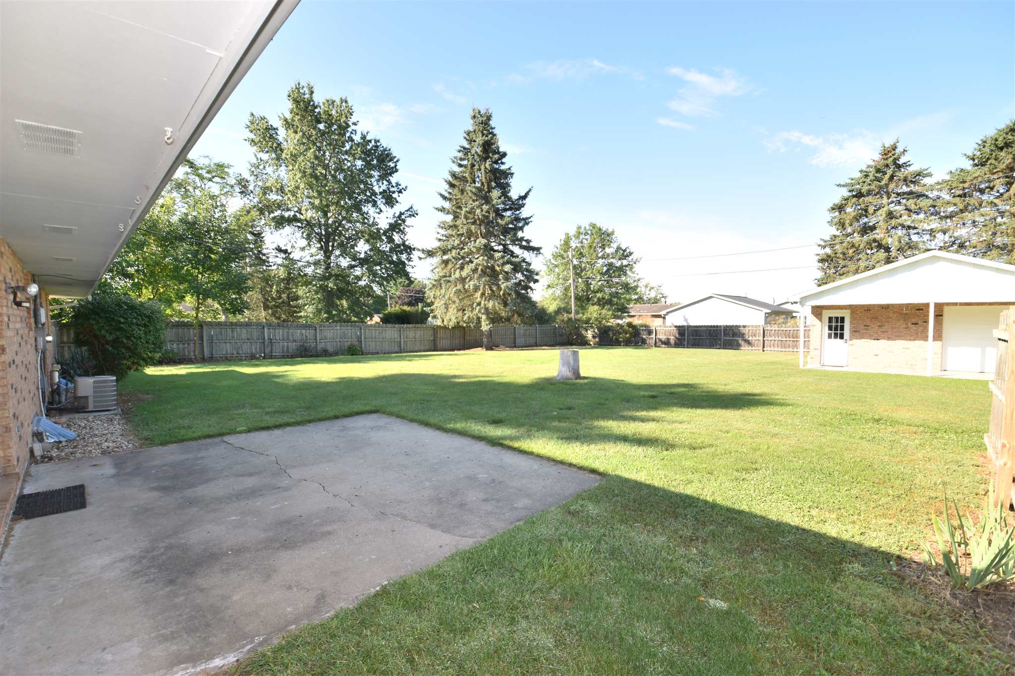 51653 Orange Road South Bend, IN 46628 - Photo 7 of 34 Gallery Image 7