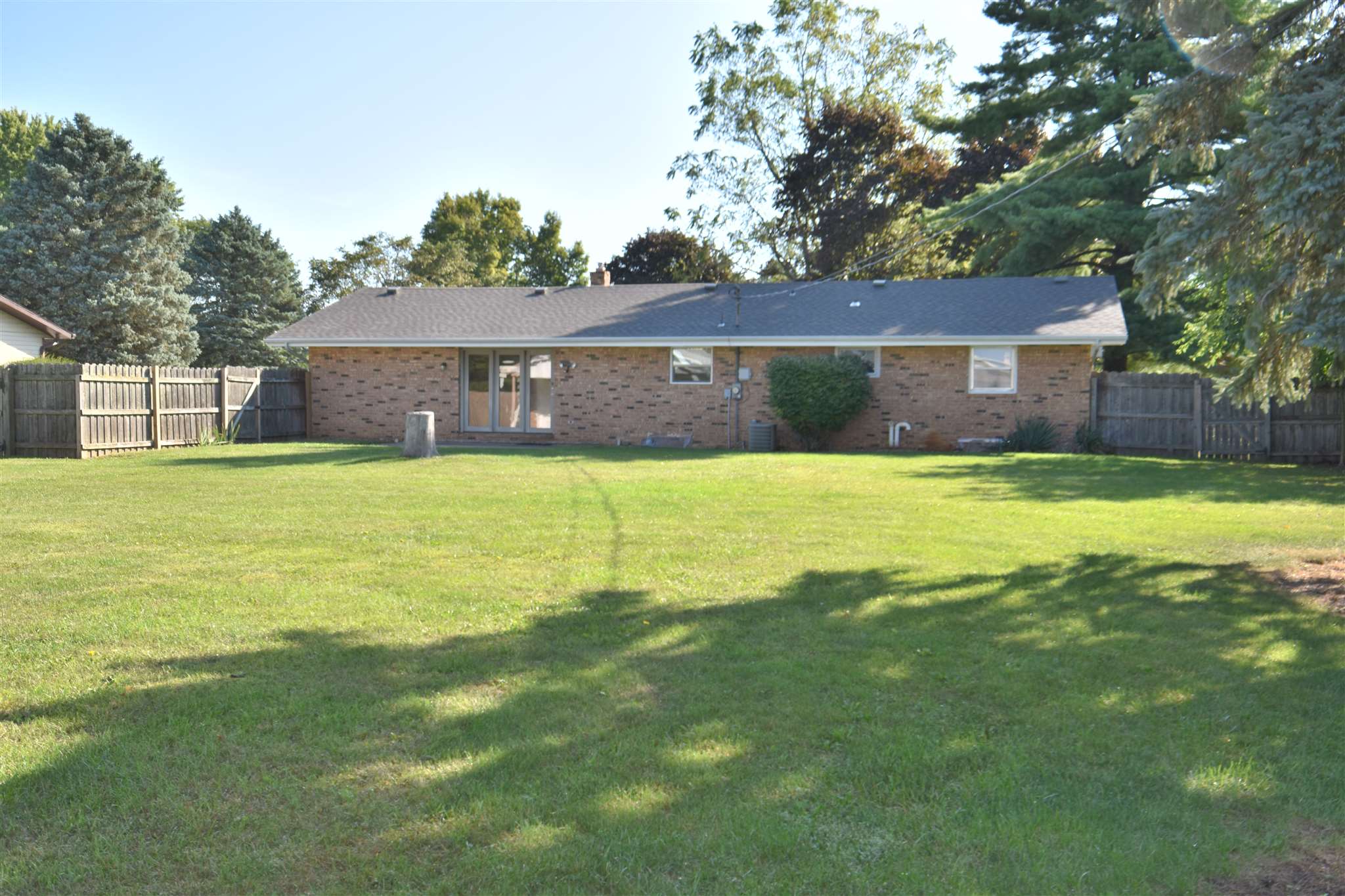 51653 Orange Road South Bend, IN 46628 - Photo 9 of 34 Gallery Image 9