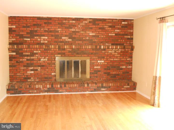 9 Yeger Road West Windsor, NJ 08550 - Photo 4 of 8 Gallery Image 4