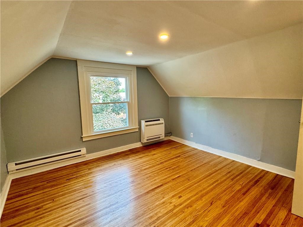 2 Sumner Park Rochester, NY 14607 - Photo 3 of 6