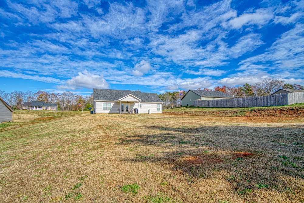 3201 Rainbow Lake Road Inman, SC 29349 - Photo 23 of 33