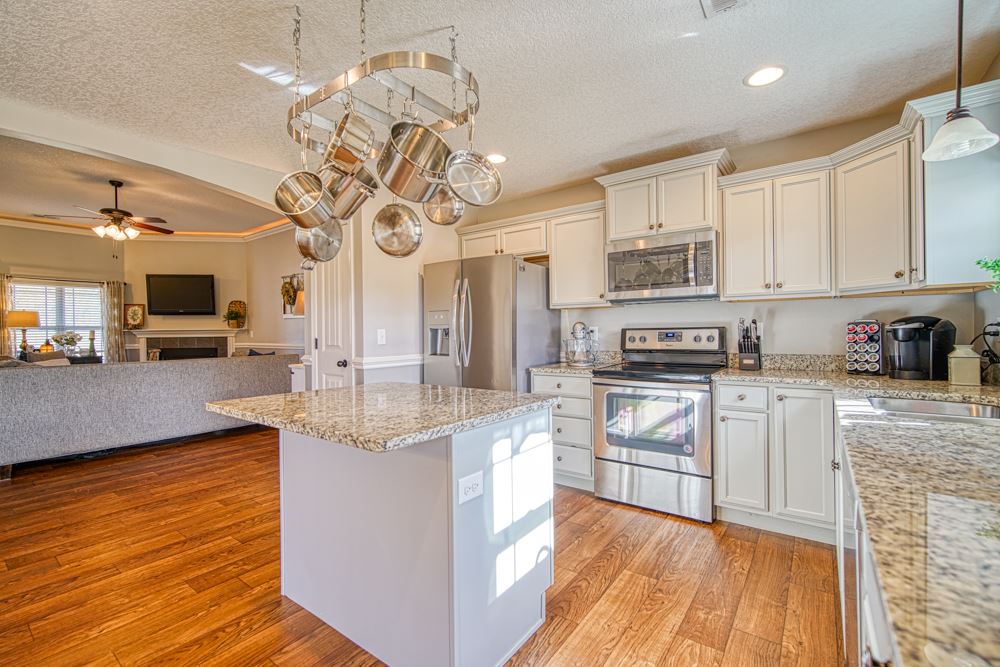 3201 Rainbow Lake Road Inman, SC 29349 - Photo 8 of 33