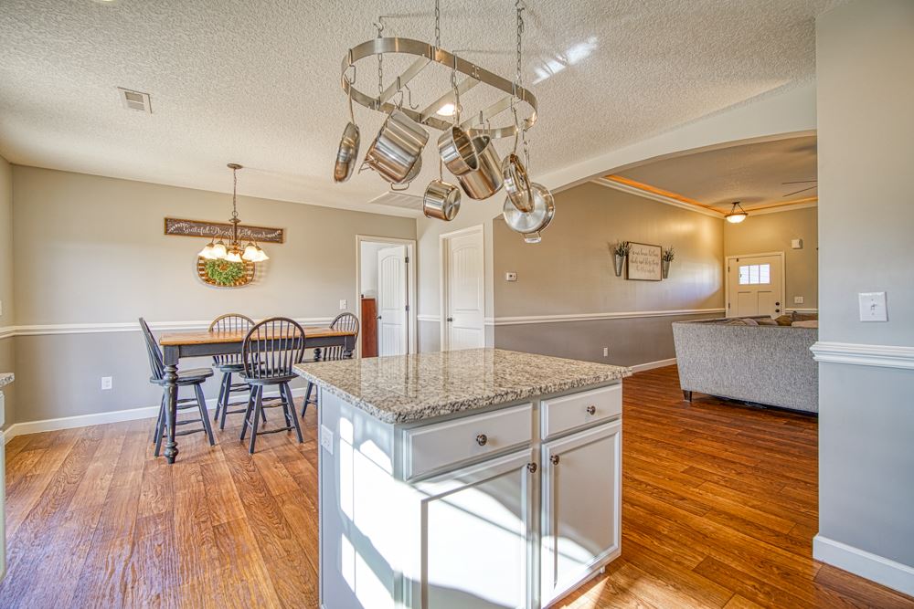 3201 Rainbow Lake Road Inman, SC 29349 - Photo 10 of 33