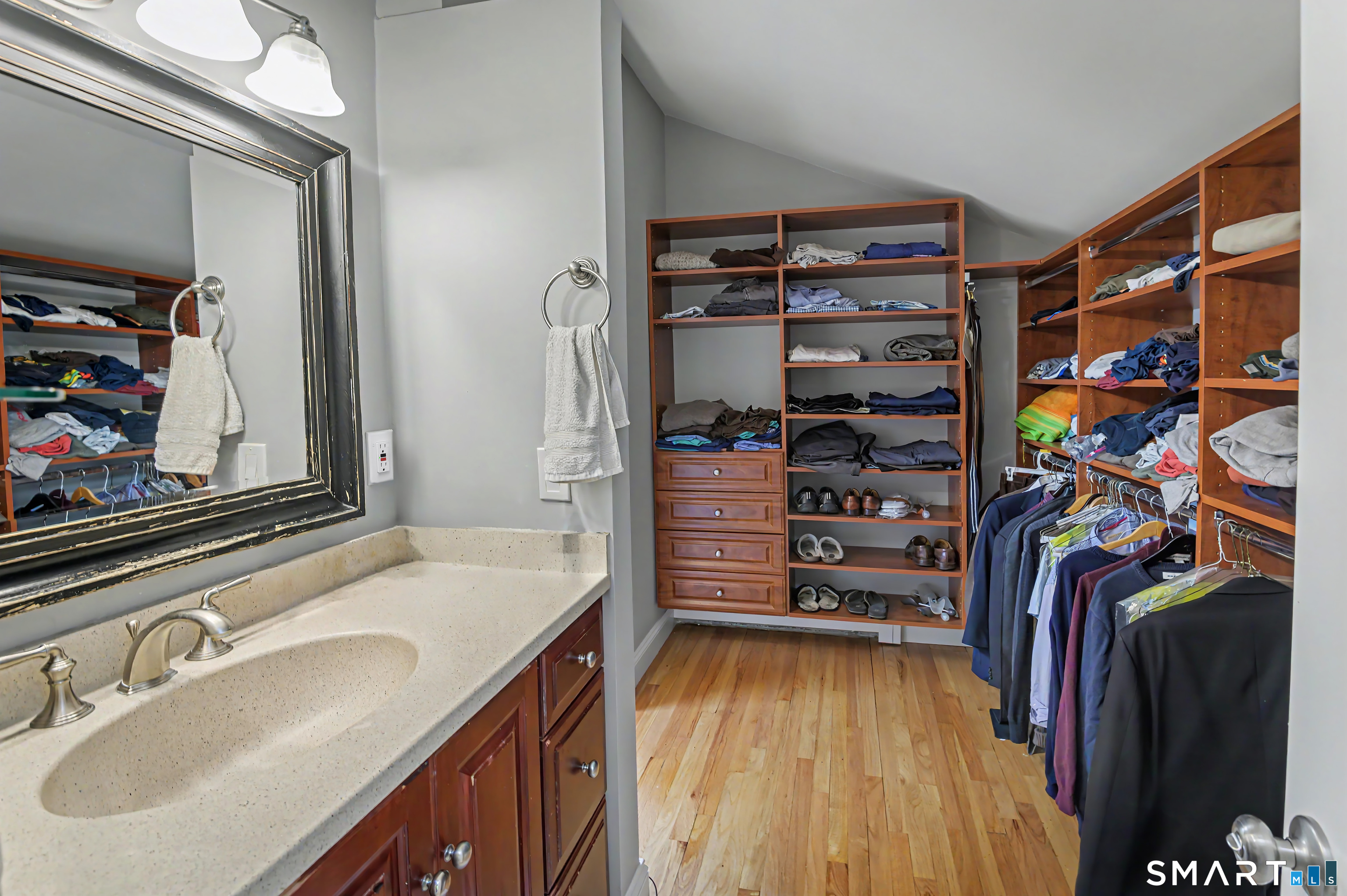 16 Twixt Hills Road Ridgefield, CT 06877 - Photo 17 of 25