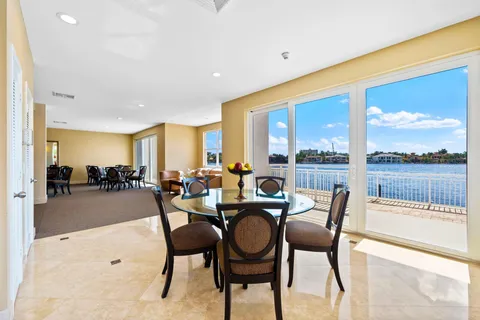 $835,000 | 511 Bayshore Drive, Unit 501, Fort Lauderdale, FL 33304